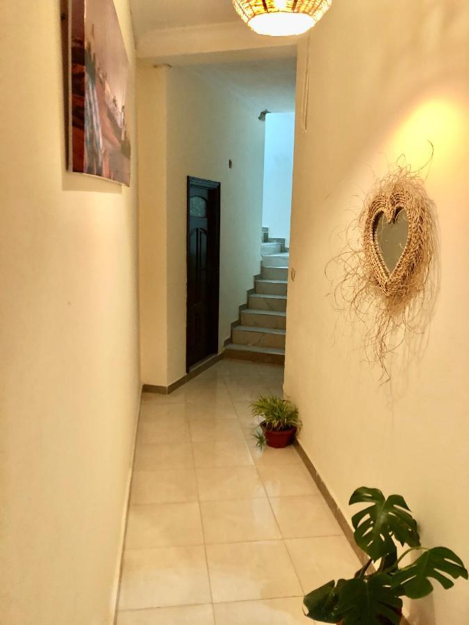 Moderno Apartamento En El Centro , A 3 Min Del Mar II Asilah Bagian luar foto